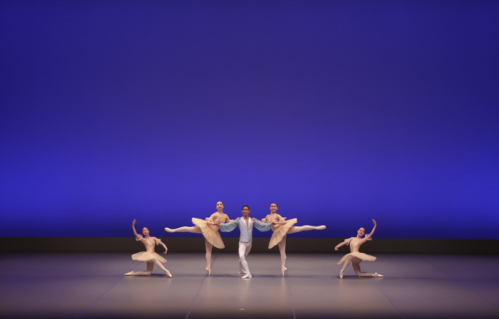 ひらつかアートバレエスタジオ